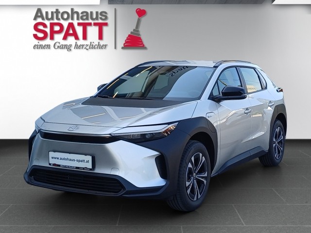 Toyota bZ4X FWD 150kW bei Autohaus Spatt in 
