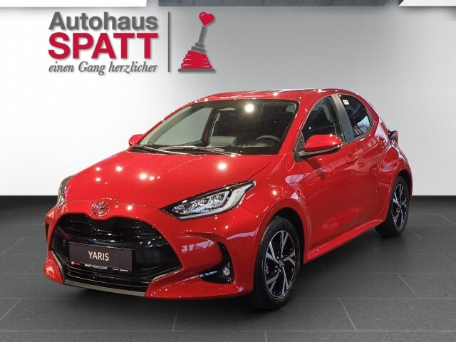 Toyota Yaris 1,5 VVT-i Hybrid Active Drive bei Autohaus Spatt in 