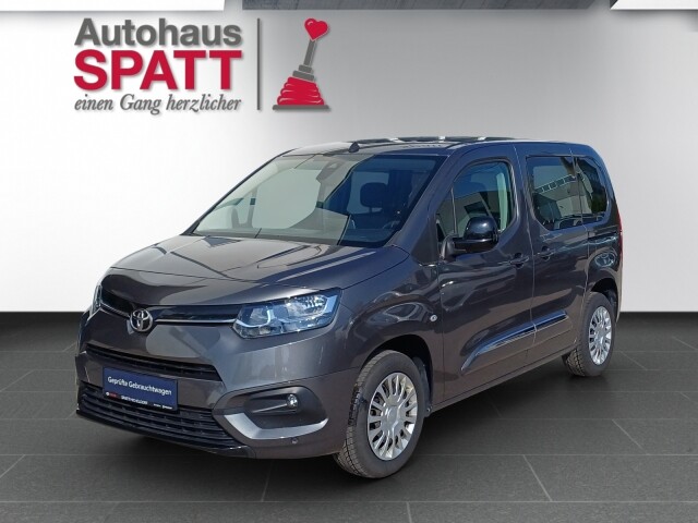 Toyota Proace City Verso L1 1,2 110 Shuttle bei Autohaus Spatt in 