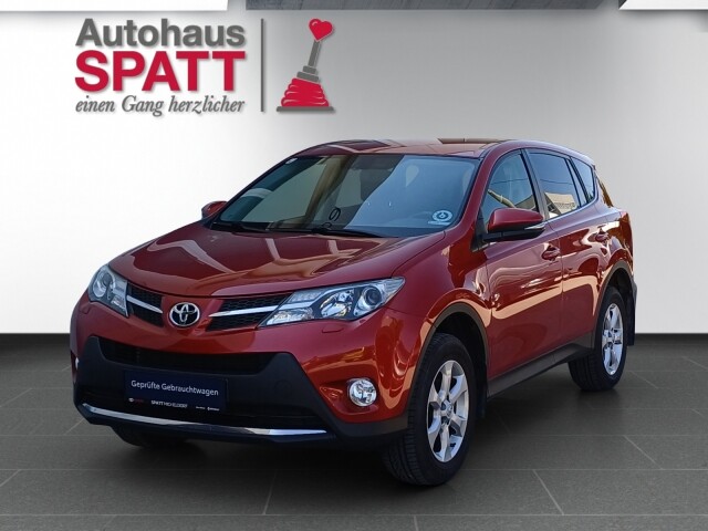 Toyota RAV4 2,2 D-4D Elegance 4WD bei Autohaus Spatt in 